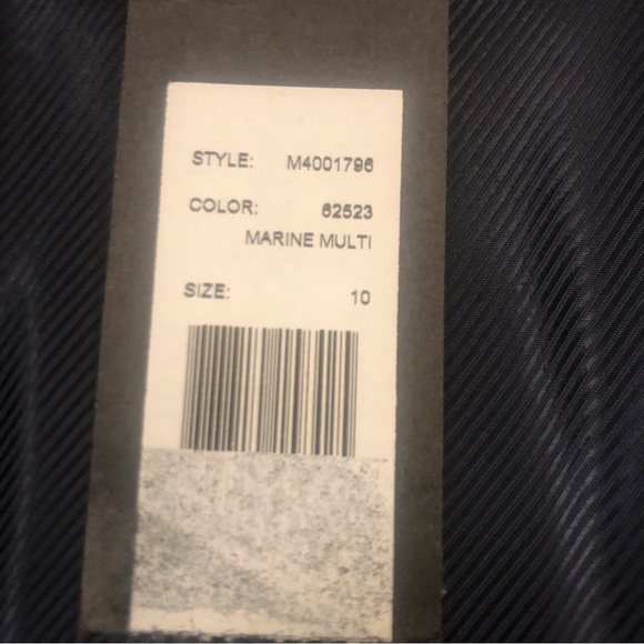 Mark Jacobs women’s jacket, In blue beautiful zipper details size 10 NWT - Picture 7 of 8